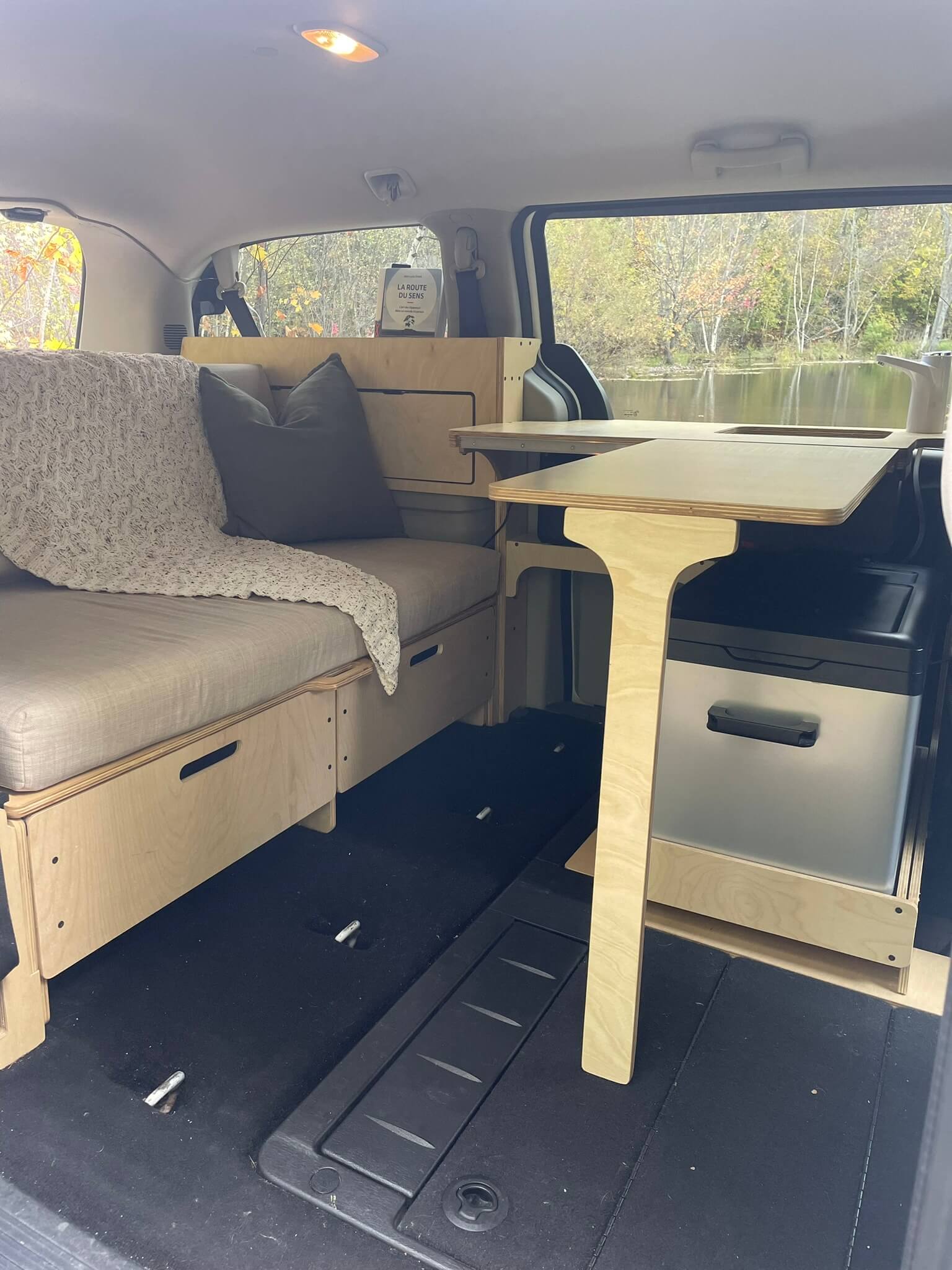 Minivan conversion Samhall Camper interior